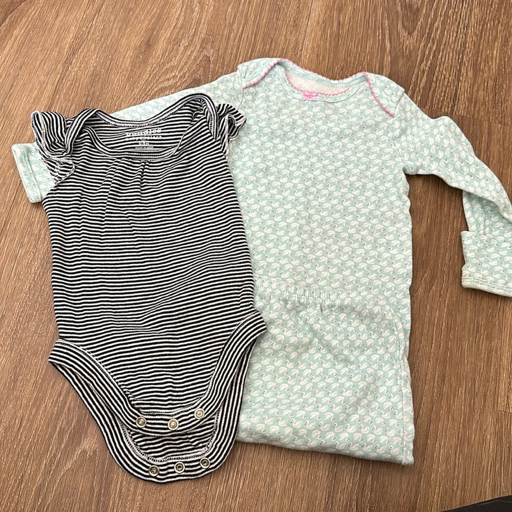 Baby Girl 0-3 months bundle lot set of 2, onsie and long sleeve swan swaddler